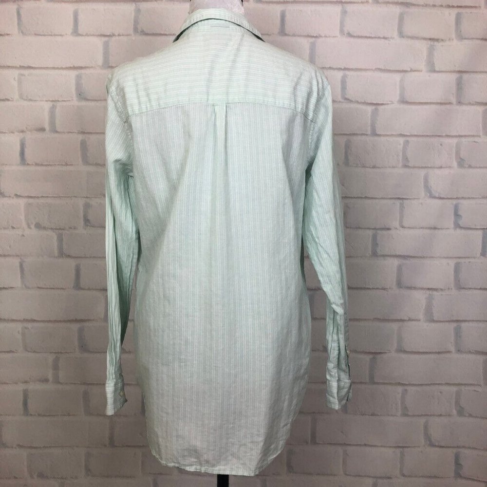 Patagonia Womens Lightweight A/C Buttondown Shirt Size S Green White Stripe - Picture 3 of 9